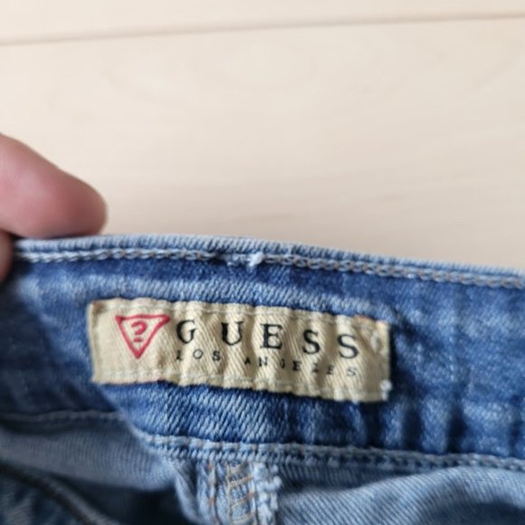 Guess Capris - Picture 2 of 4